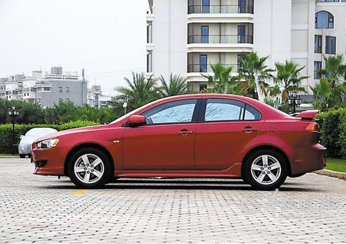 佛山男自带轿车求职成功