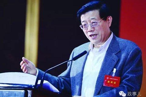 在“中国发展高层论坛2016”年会上以及此前接受媒体采访时,李伟都曾谈及金融安全问题。