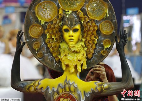 圣彼得堡<em>人体艺术</em>大赛惊艳上演_财经_腾讯网