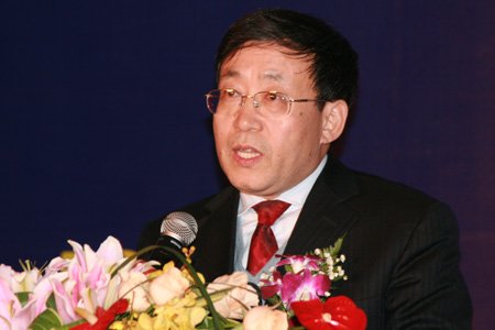 图文:江苏银监局局长于学军