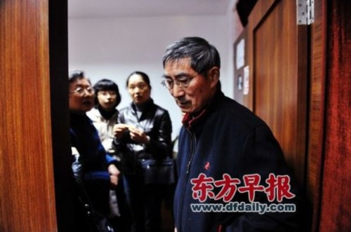 神奇照相馆难说再见 市民从各区县赶去拍照留