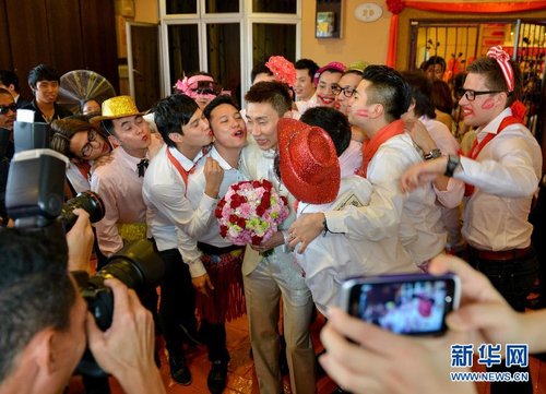 李宗伟与黄妙珠举行华人礼俗婚礼仪式