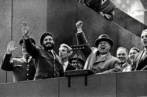 苏联红场上的权力人物(组图)