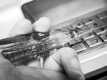 ���������ATMȡ���©�� ҧ�ô����첲����