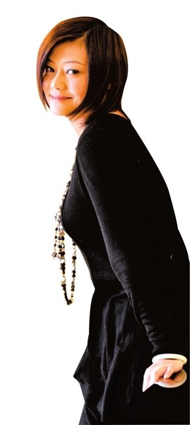 何静 感谢伤害让我成长