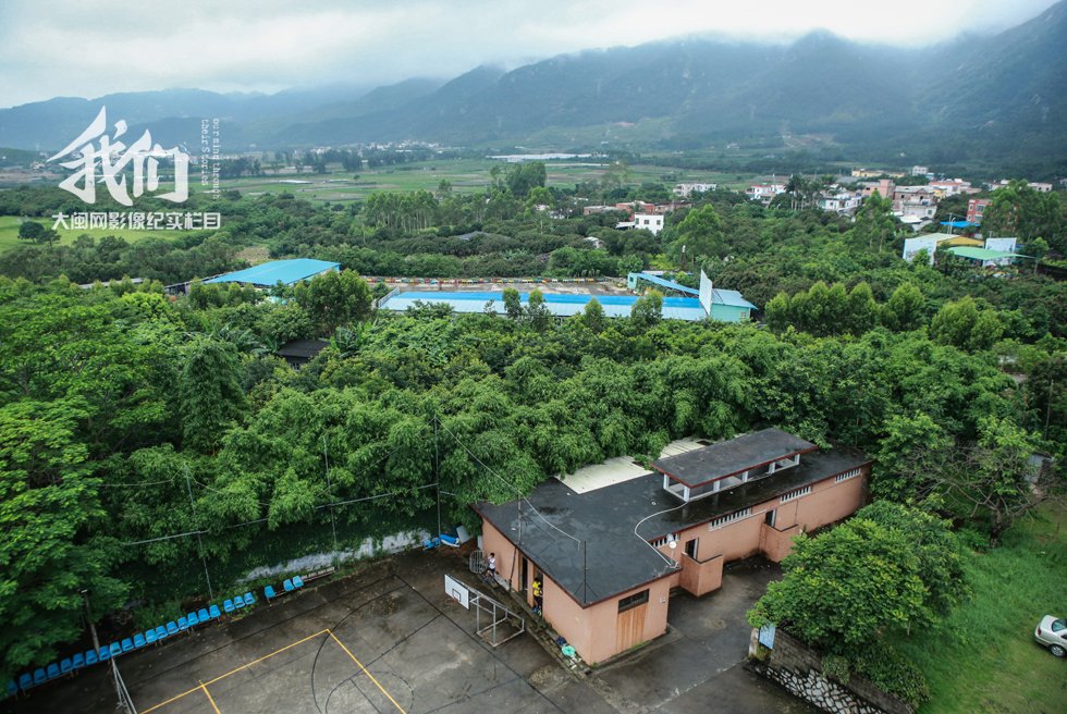 这里,是厦门同安区的竹坝华侨农场的附属学校.