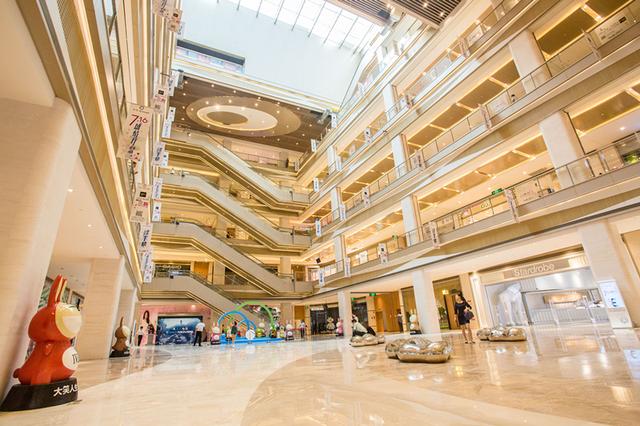 世茂Emall华丽启幕 引领厦门潮尚文艺新风