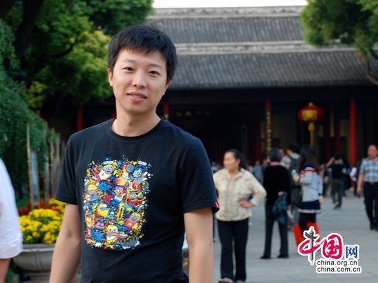 清华男放弃30万年薪卖鲜果切年入千万元_大闽网