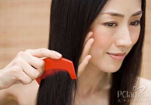 <em>美丽</em>满分:拒绝<em>头发</em>毛躁小窍门_大闽网_腾讯网