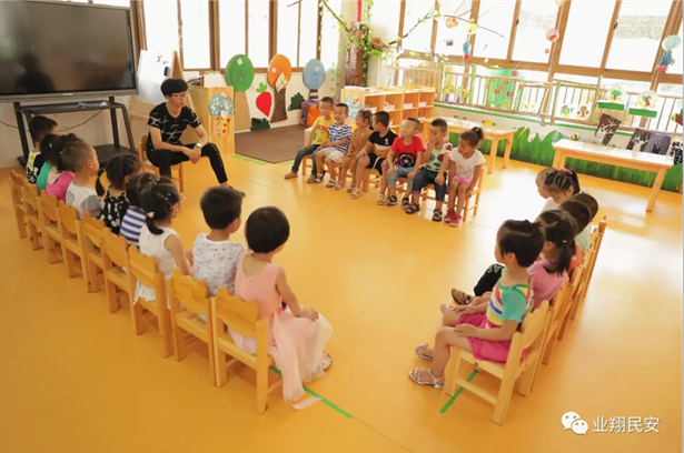 幼儿园保健医生招聘_我来告诉你们幼儿园保健医证2019年报考条件及考取流程(2)