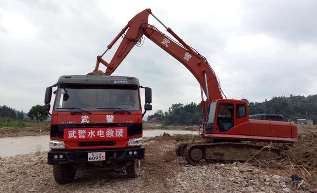 武警水电部队灾后援建中探索专业练兵新模式