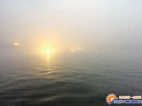 厦门浓雾天气持续 厦鼓旅游航线今日暂停售票