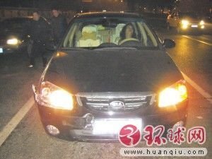 疯火轮:<em>女司机</em>开车那叫<em>一个</em>彪悍_大闽网_腾讯