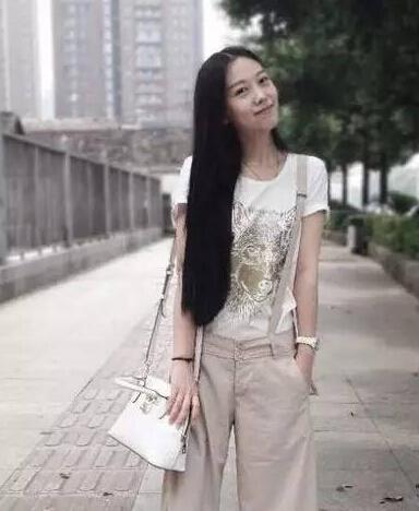 颜值超高的美女教师 第一名就在咱福州