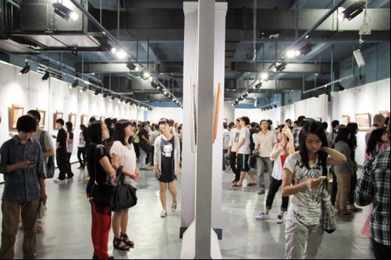 三杰青年画家风景写生联展在厦门开幕_网_腾