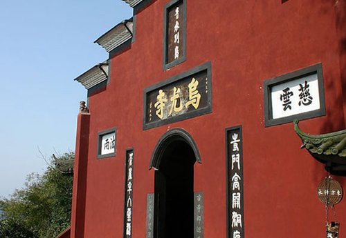 千年乐山大佛普惠众生 在佛的手掌心聆听佛音