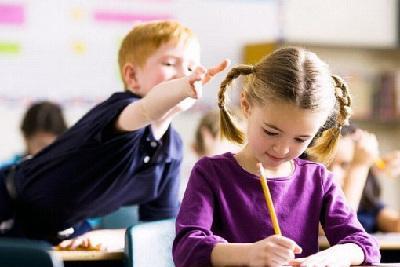 家长们请注意孩子不爱动也可能是多动症!