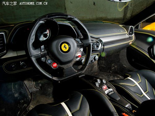 开超跑也有烦恼 试驾法拉利458 Italia