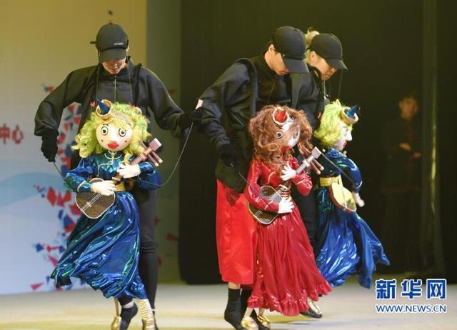 当日,第五届中国泉州国际木偶节在福建晋江木偶剧院闭幕.