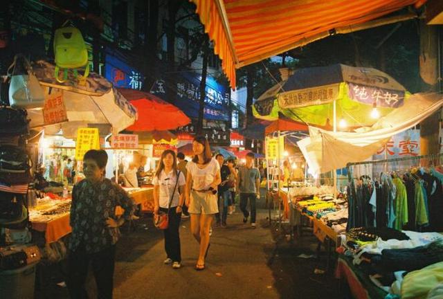 岁末盘点福州地标之学生街除了吃喝玩乐之外