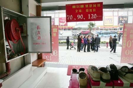 拉响防火警钟 榕高层住宅楼均未设置避难层