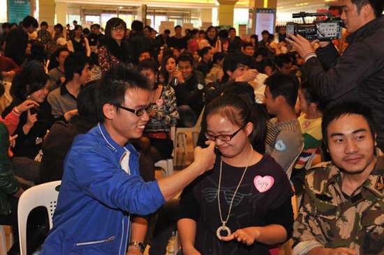 2010年榕城相亲v体重体重a体重牵手正常指数范围情侣女生图片