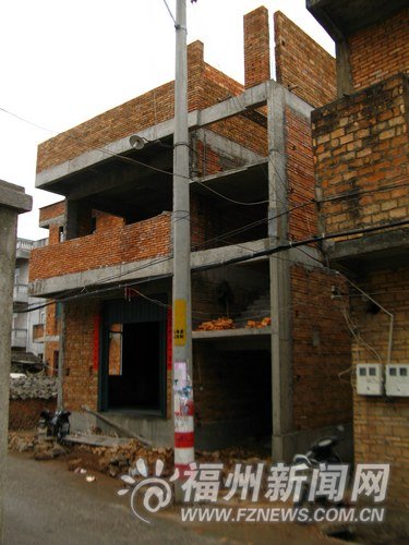 连江砖厂禁而未绝 摘牌不减产牟暴利(图)