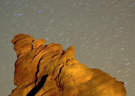 双子座流星雨今晚出现 19时流量将达到极大