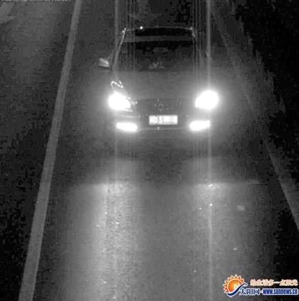 厦门一牛车一年82起违章 早已扣满12分