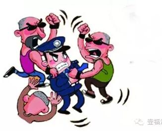 两车刮蹭民警现场协调 乘客叫来朋友将其痛殴