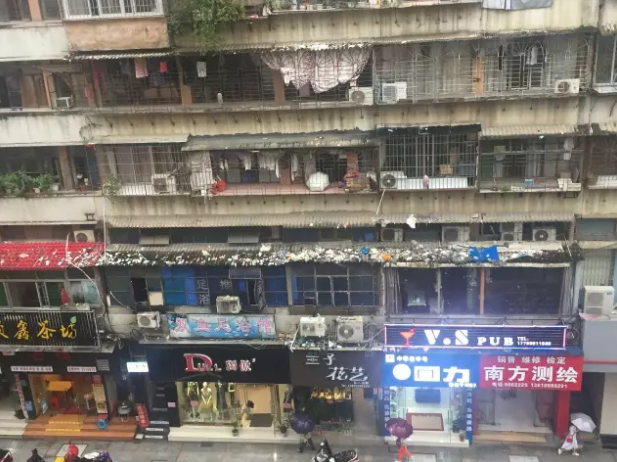 南平车主违规停车被实名曝光 还敢乱停车吗