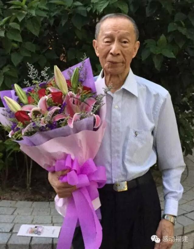 2015感动福建十大人物揭晓 推委连叹难抉择