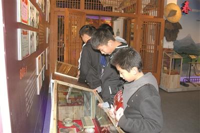 �ֵ����˽����׹� ǧ����Ʒչʾ������ױ�Ǩ