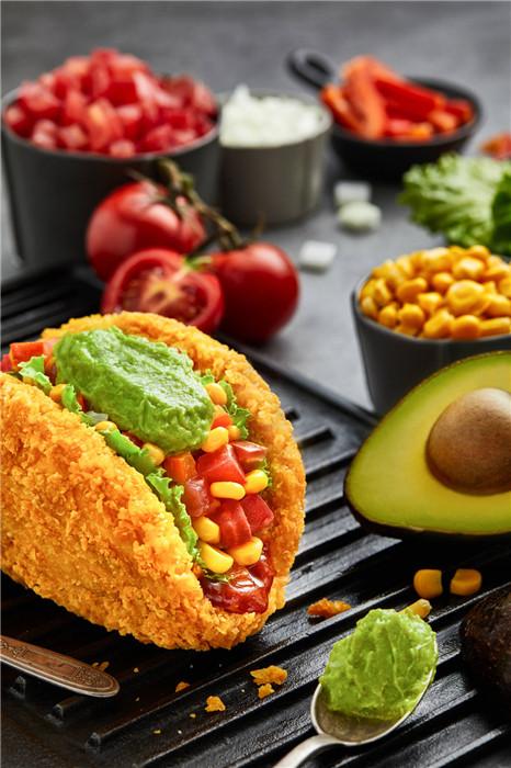 炸鸡疯狂凹造型 肯德基超级塔可抢C位