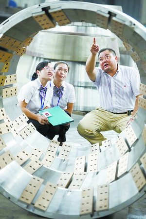 邮储银行信用卡_昆明邮储银行收入(3)