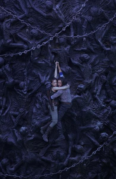 寻龙诀VS 九层妖塔 :两版鬼吹灯 电影 的暗战_大