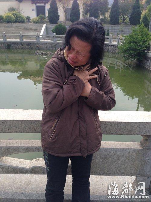 男子蹊跷死在寺庙放生池 水性好身强力壮