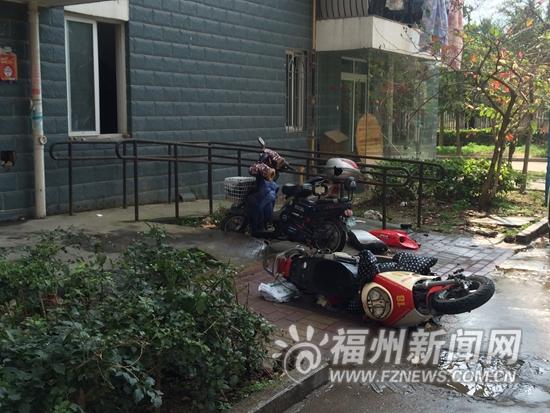 <em>抑郁症女</em>大学生18楼坠亡 事发前说要向同学告