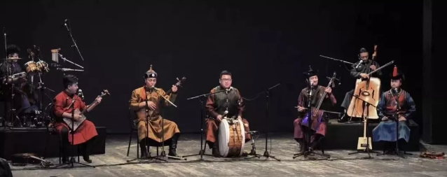 2018年奈热乐队全国巡演《吟唱者》12月9日在海峡文化艺术中心开唱