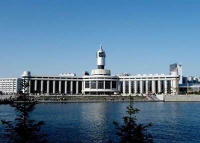 ŲݳƷ 2011ʮȢ׳ɱع