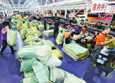 双十一后货满仓 快递公司急招快递员人来就行