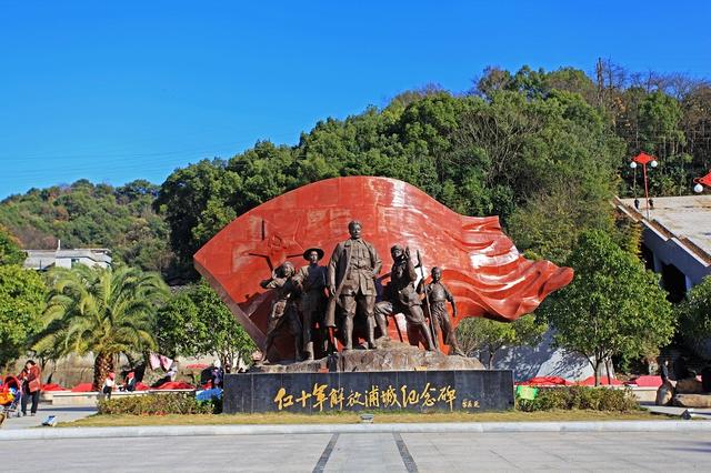 社区 美食 购物 旅游 婚嫁 家居 亲子 新闻频道 仙楼山红色文化森林