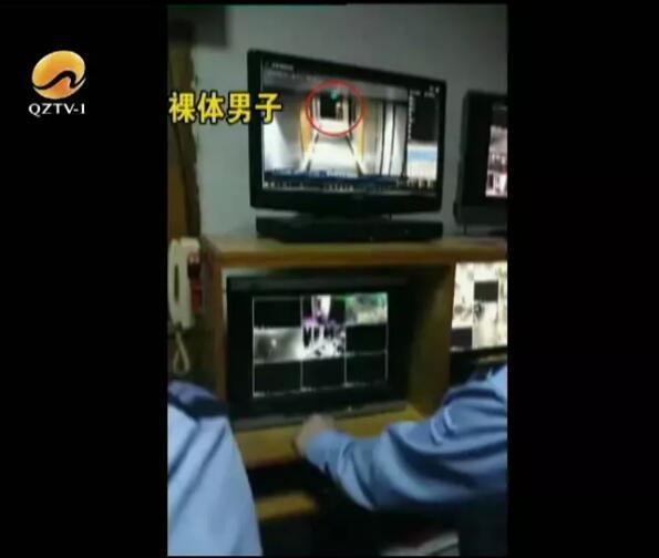 男子入住泉州三星级酒店 凌晨房间惊现陌生裸男