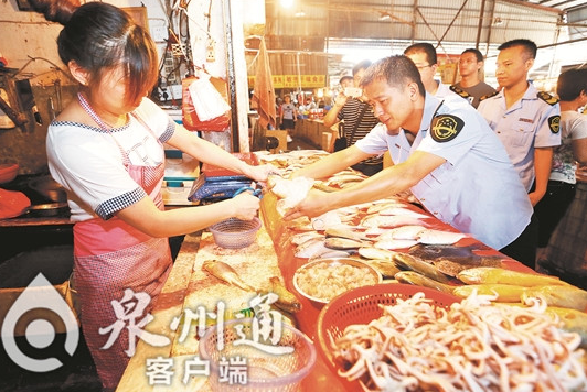 海鲜的长途运输_时下最受欢迎的深海海鲜都在这里了,绝不能错过！(2)