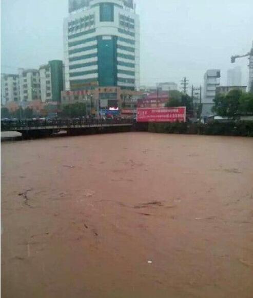 暴雨袭击福建_福建三明_福建三明暴雨