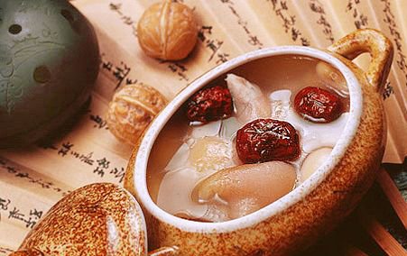 <em>女人肾虚</em>三<em>表现</em>+3款药膳汤助调养