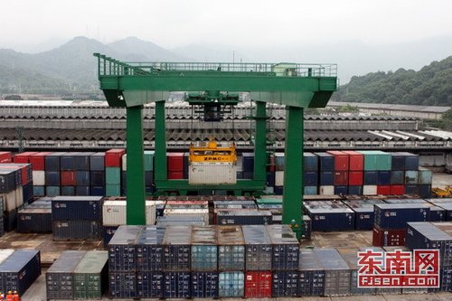 福建铁路货运可上门取送货 实行一次性收费