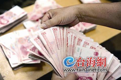 以比为话题的作文素材_甲乙两人年收入比为