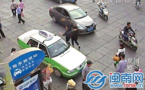 泉州8个路段高清探头抓违停 违者罚150元扣3