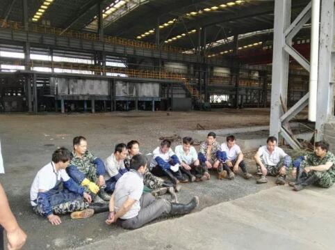 漳州警方捣毁一处制毒窝点 21人被抓